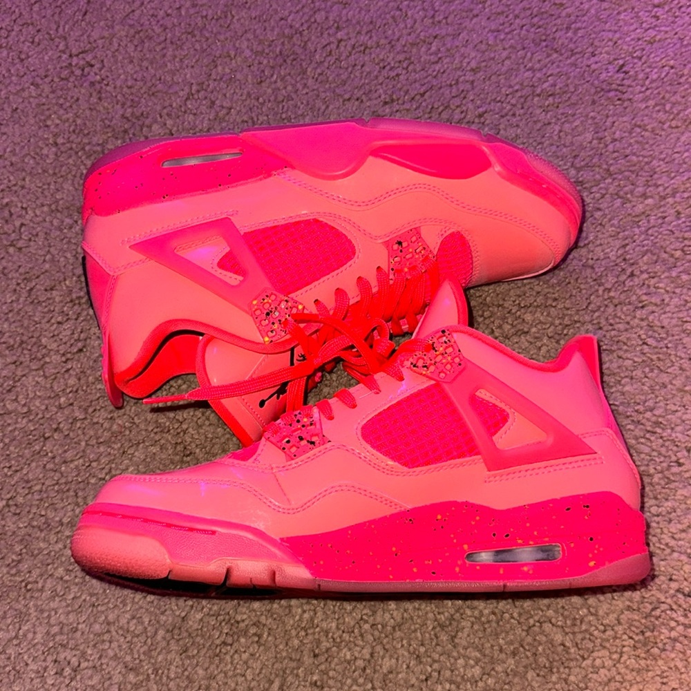 Women’s Air Jordan 4 Hot Punch